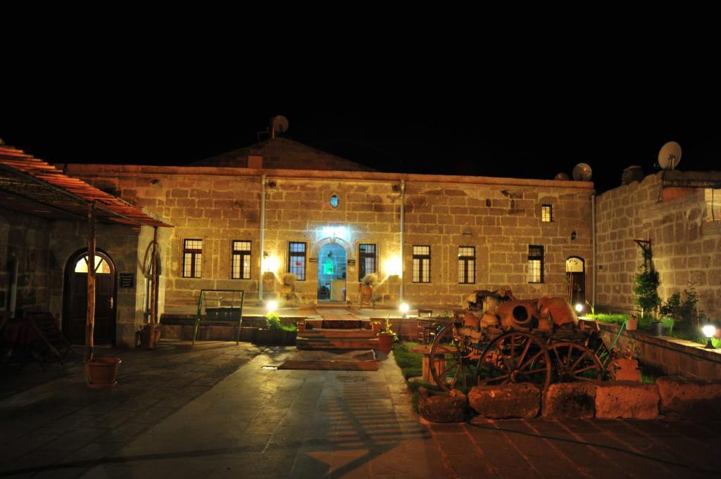 Osmanoglu Hotel Guzelyurt Exterior foto